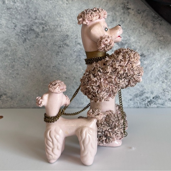 Vintage Pink Poodle Chained Puppy Spaghetti Trim Porcelain Figurines MCM Kitschy - Picture 11 of 15